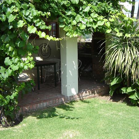 Ladybrand Guest House Luaran gambar